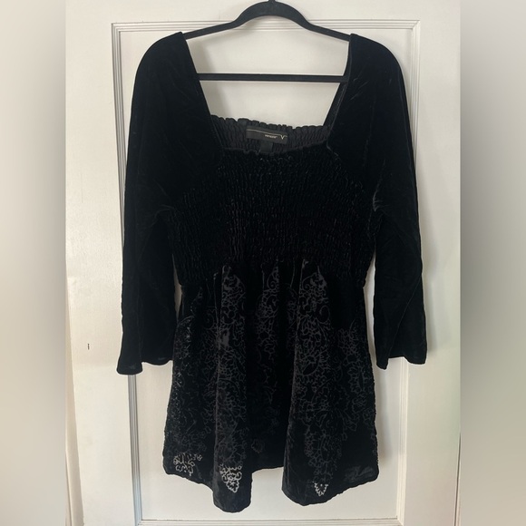Venezia Tops - Venezia Black velvet burnout babydoll Blouse Smocked Waist 3/4 sleeve sz 22 24